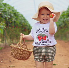 Load image into Gallery viewer, Strawberry Picking - Tshirt
